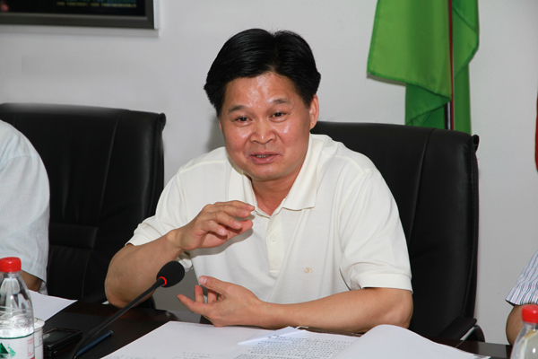 吴汉明副主席对项目发展提出指导建议和意见