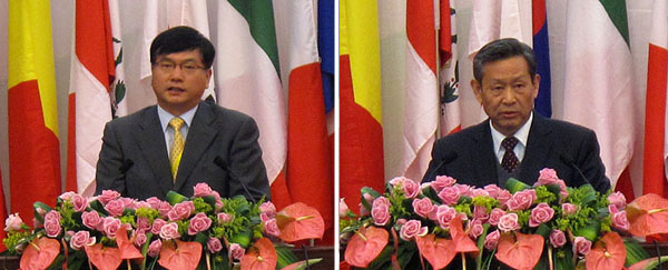 中国移动副总裁李跃先生（左）、中国工程院副院长杜祥琬先生会上发表讲