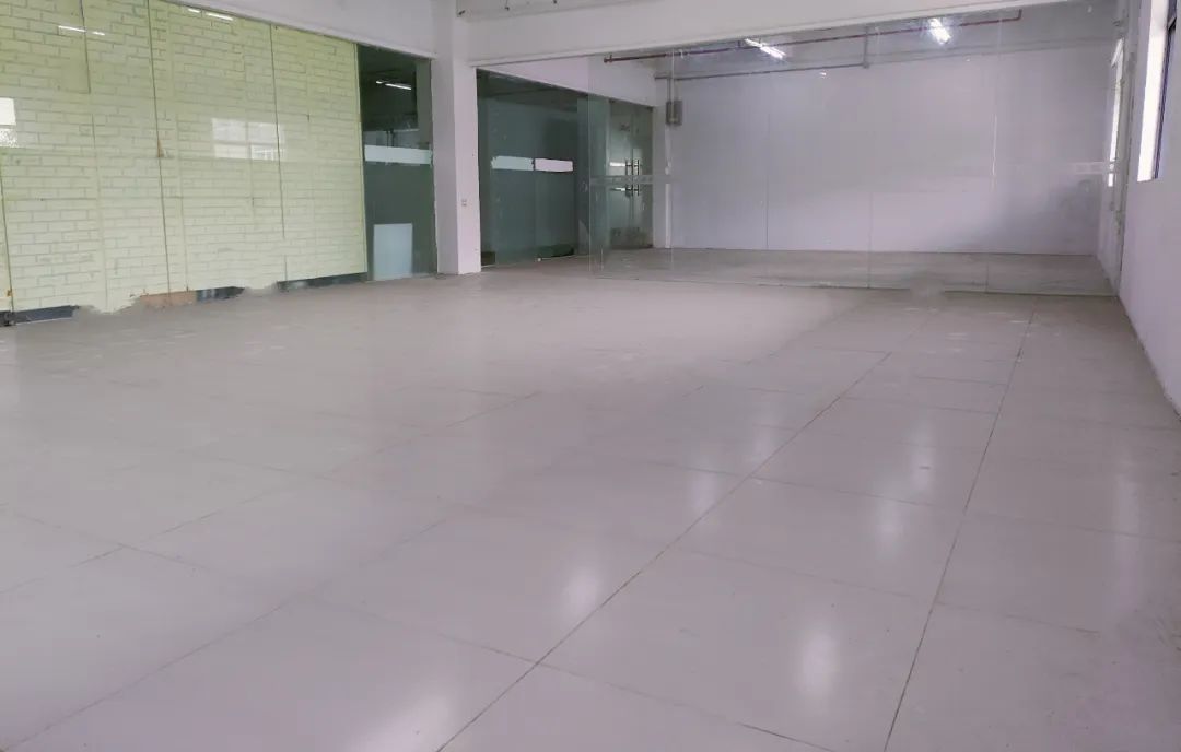 办公场地出租 |自然采光、优质办公、完善配套,中亚硅谷商务办公场地你值得拥有!(图13) 办公场地出租 |自然采光、优质办公、完善配套,中亚硅谷商务办公场地你值得拥有!(图13)