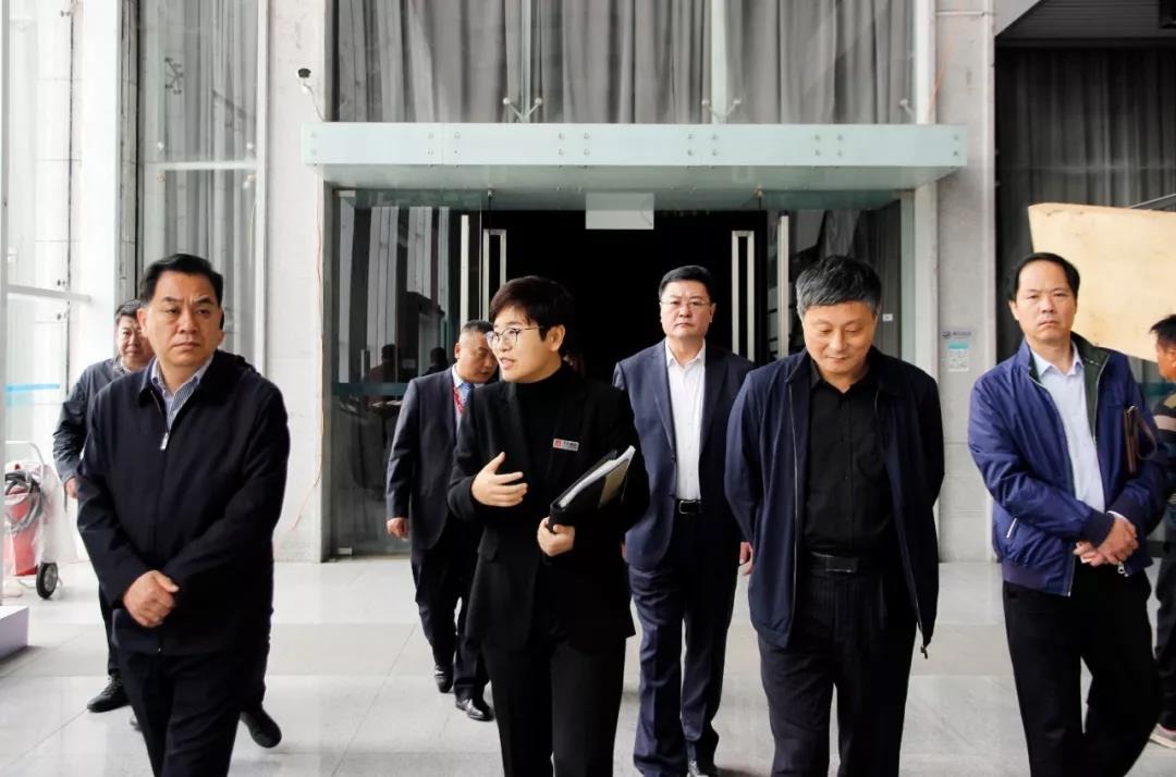 天津市滨海新区政协副主席刘华建一行莅临中亚参观指导