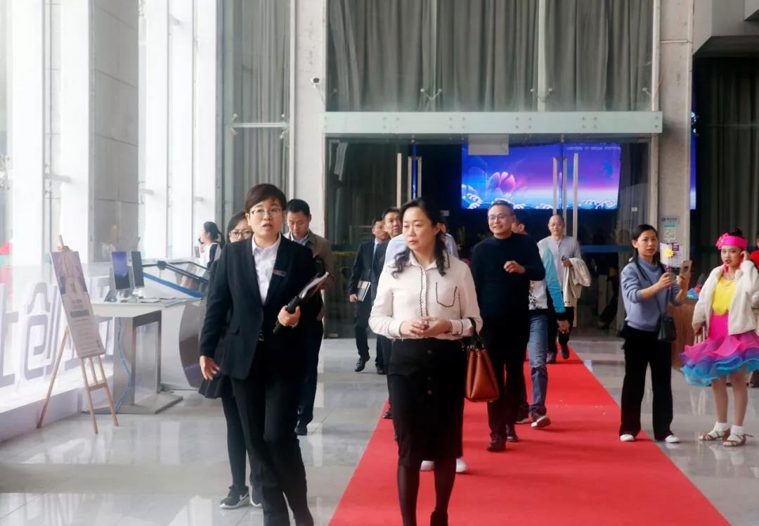 江西省瑞昌市领导莅临中亚硅谷产业基地参观