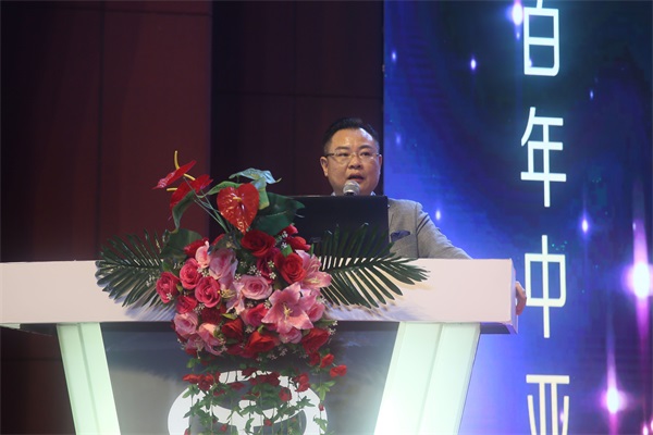 中亚金控集团执行董事唐赞宸做2019年度工作计划部署报告