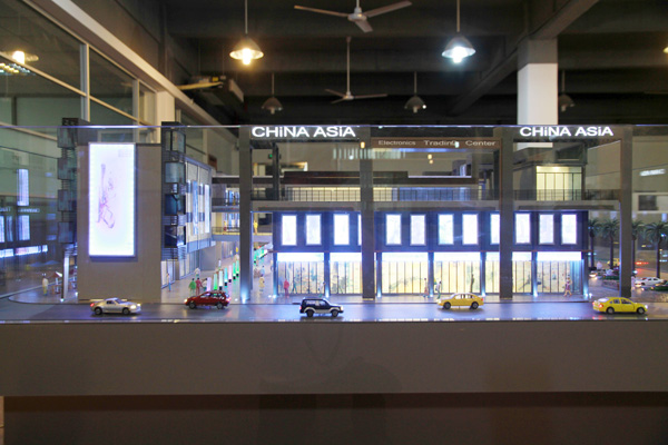 中亚电子博览中心巡展沙盘面世 推广中心已迎接近千客商参观(图2)