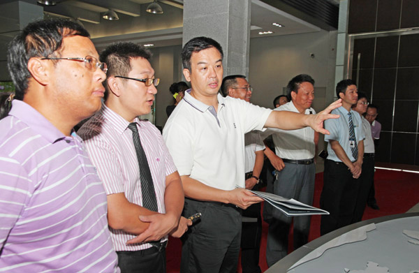 谢晓东副区长对项目发展作出指示