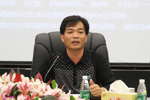 惠安县人大和净峰镇领导班子恭贺中亚顺利开业(图2)