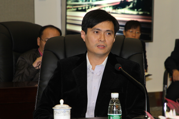 惠安县人大和净峰镇领导班子恭贺中亚顺利开业(图3)
