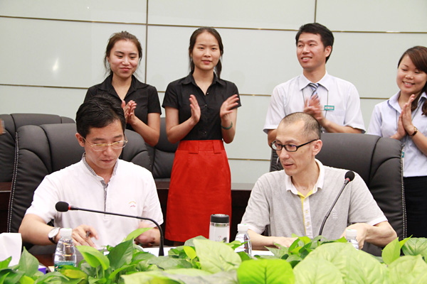 2013“汽车婚庆嘉年华”博览会将在中亚会展中心举行(图1)