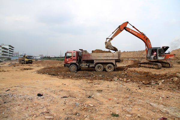 中亚ETC项目工程建设施工现场